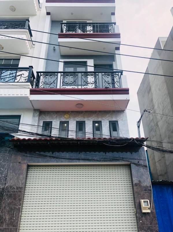 Bán nhà HXH 135 Nguyễn Hữu Cảnh - 3.6x17m - 4 tầng - giá chỉ 11.9 