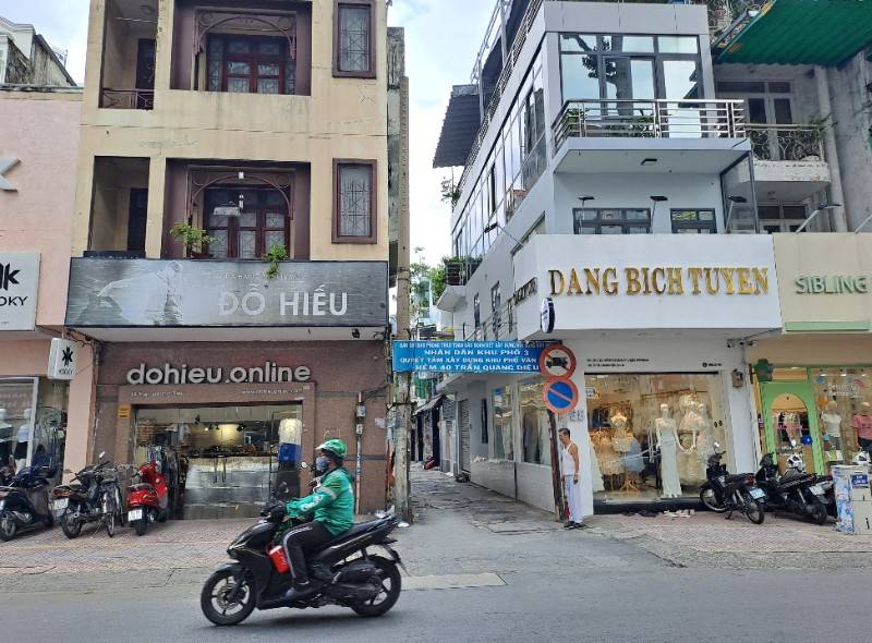 Bán nhà hẻm 40 Trần Quang Diệu, Quận 3: 3.76m nở hậu 4.42m x 18.78m...