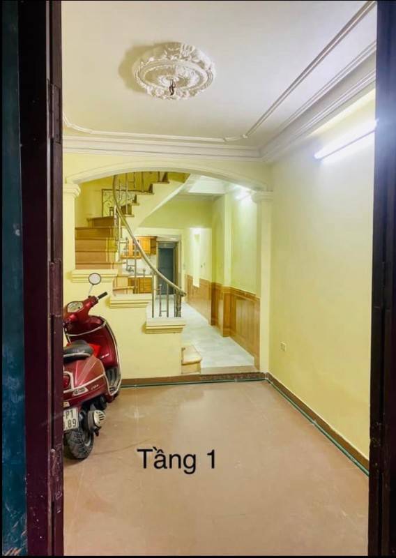 Cho thuê nhà 5 tầng cạnh THCS Kim Giang 4P 3WC 