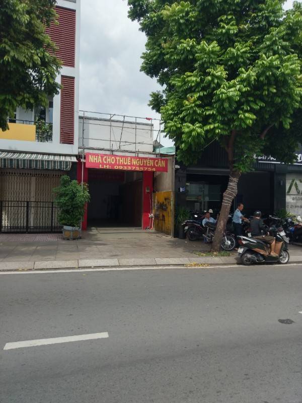 Cho thuê nhà nguyên căn mặt tiền đường Lũy Bán Bích, Tân Phú