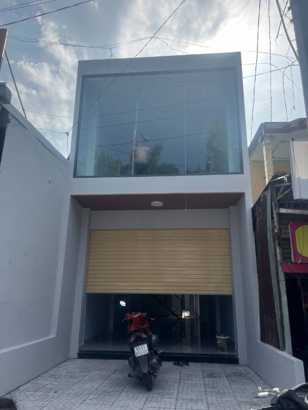 Cho thuê nhà mới 100% MT đường Lê Hồng Phong, TP. Thủ Dầu Một, BD.