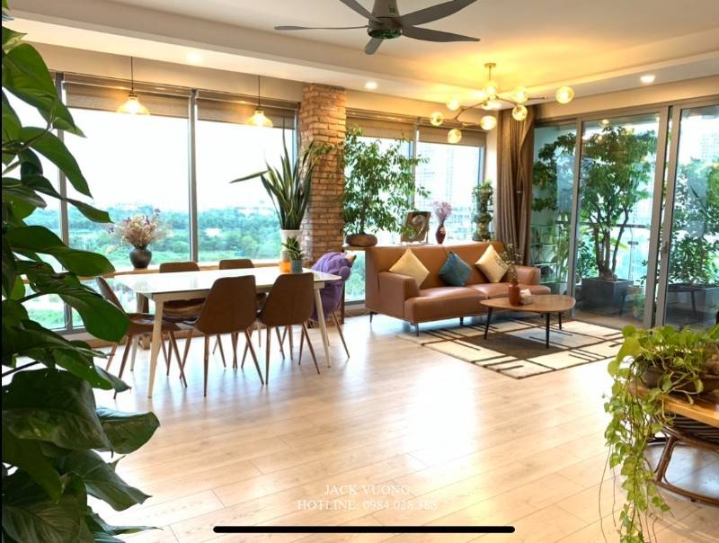 Bán căn hộ 3 phòng ngủ Đảo Kim Cương Quận 2, 137 m2, view sông SG, Q.1