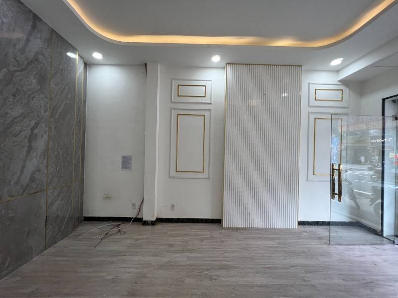 Cho thuê nhà đường Tân Hải, TB, 4x12, 3 tầng, giá 12 triệu