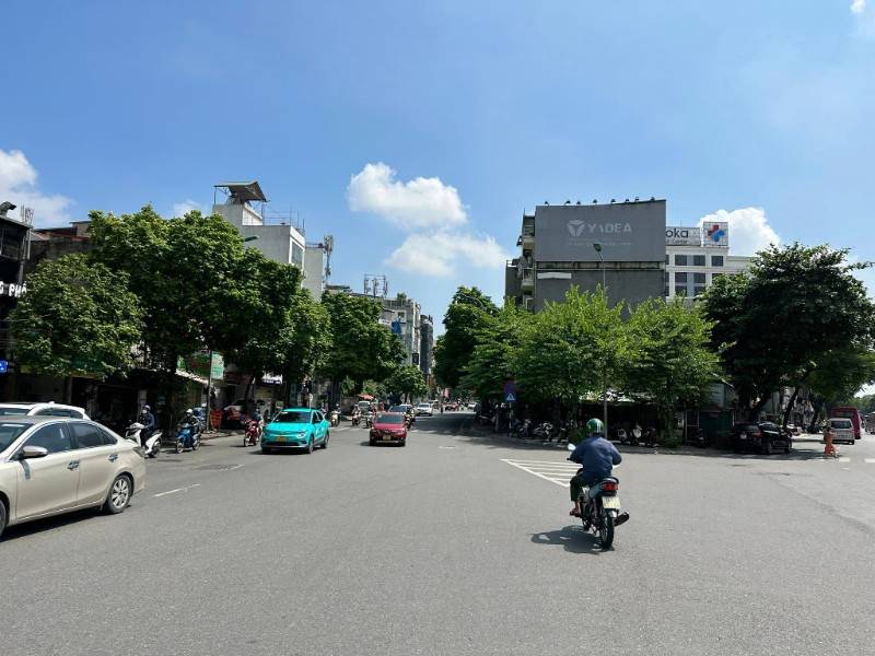 Bán mảnh đất vàng mặt phố Trần Phú, 139m2, Mặt tiền 8.5m , 31.5 tỷ