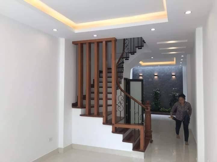 Nhà Đẹp Ngõ Ô TÔ Vĩnh Hưng, Hoàng Mai 42m, 4 tầng, mt 3.3m, giá 4.3 tỷ