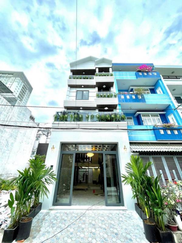 Nhà mới đúc cao cấp, KDC Vạn Phát Hưng Phú Thuận, Q.7, 5 x 16m, 3 lầu.