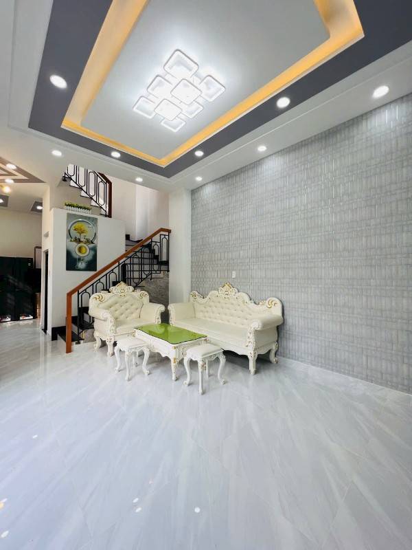 Nhà mới 4 tầng đẹp lung linh - DT 4.5x15 - Gần đường Lê Quang Định