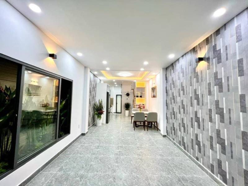 Kẹt tiền bán gấp nhà Phạm Văn Hai, P3,Tân Bình. Giá chỉ 2,59tỷ. 56m2