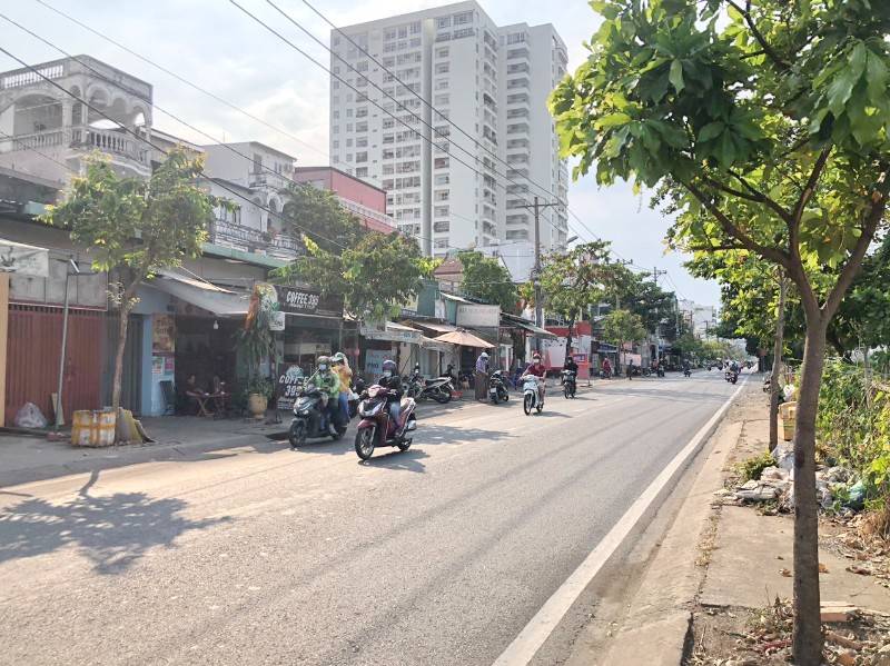 Cần bán nhà 3 lầu mặt tiền view sông Trần Xuân Soạn Q7 giá 16 tỷ