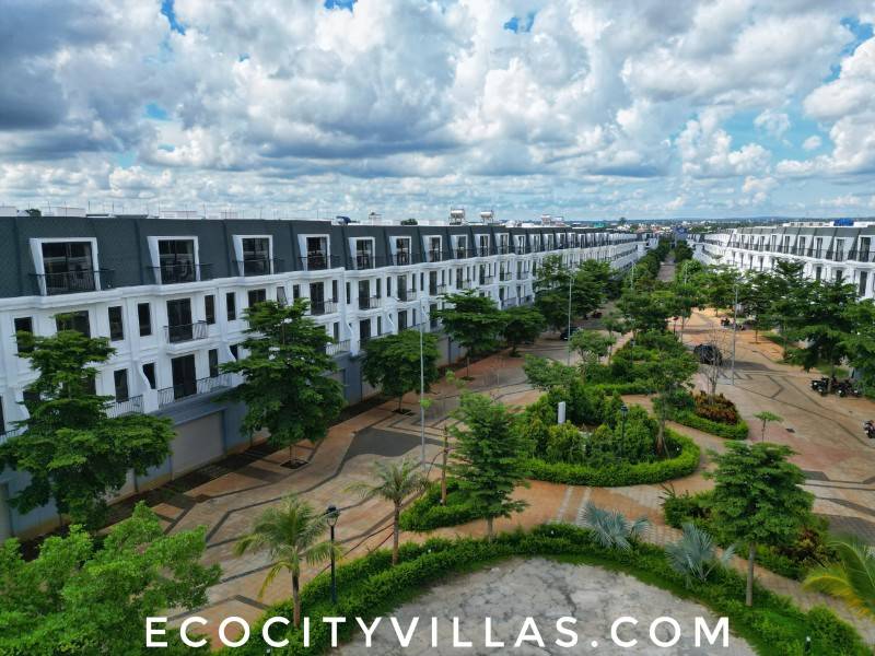 Cần bán gấp Townhouse 120m2 cực đẹp dự án Ecocity Km7 