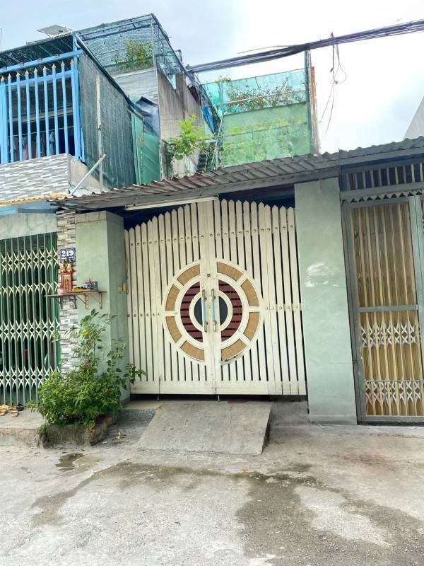 Nhà mặt tiền Đông Hưng Thuận, Quận 12 chỉ nhỉnh 60triệu/m2, giá tốt