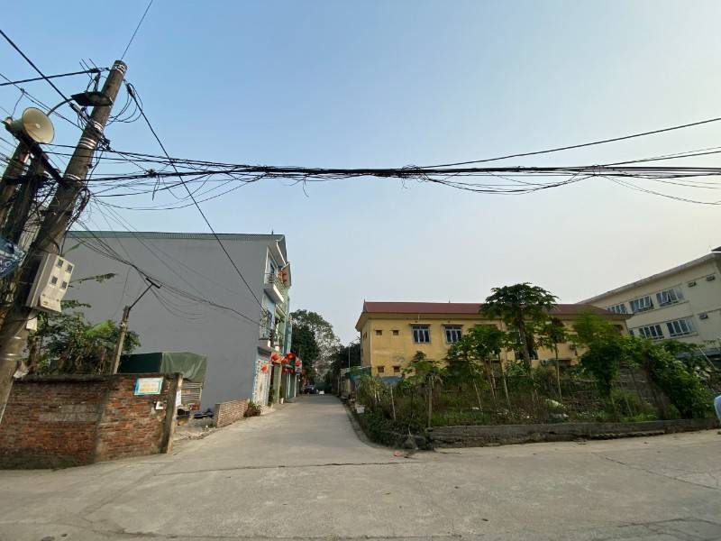 Chính chủ cần bán lô đất 85m2 tại khu Tân Bình, TT Xuân Mai,2 mặt tiền