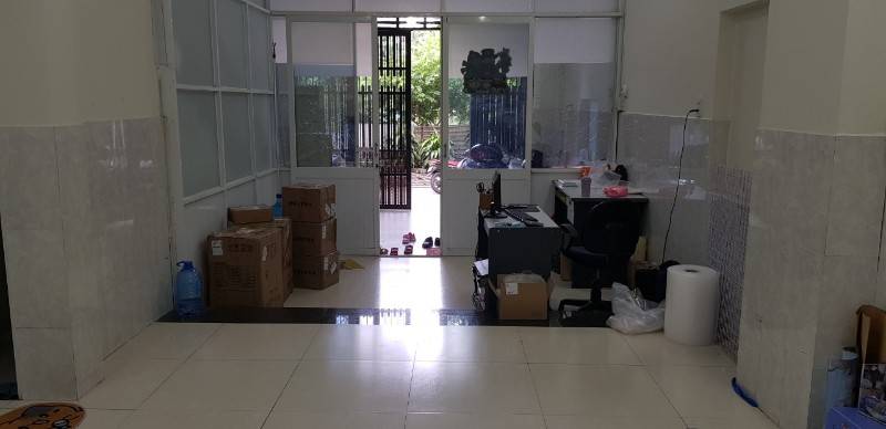 Cho thuê văn phòng mặt bằng tầng trệt hẻm 125 Nguyễn Văn Thương