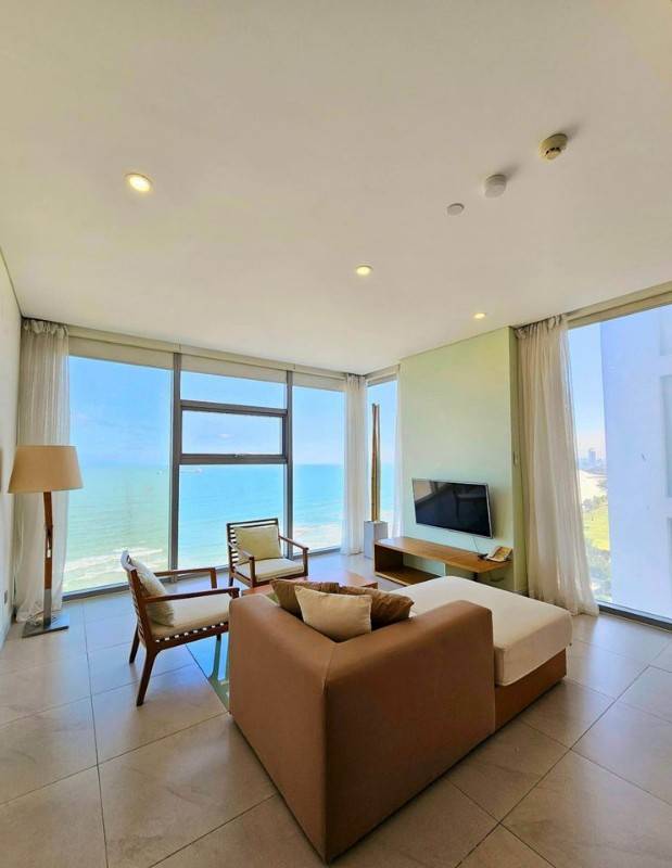 bán tòa căn hộ Fusion Suites view trực diện biển có sẵn sổ hồng CC 