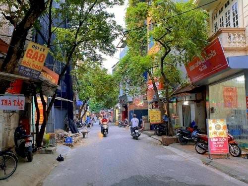 Bán nhà phố Dương Quảng Hàm ~50m2 - đường nhựa ô tô tránh,kinh doanh 