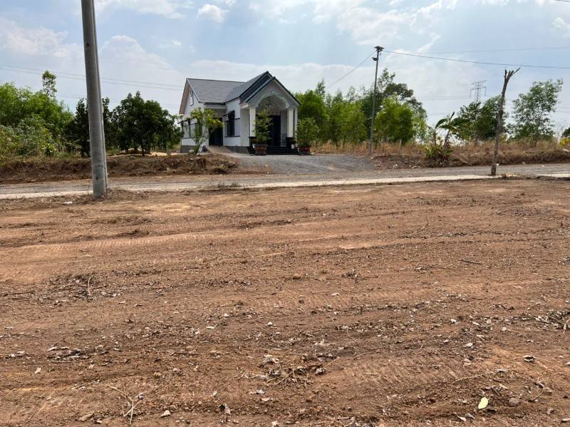 Bán lô đất nền mặt tiền đường DT769 huyện Thống Nhất