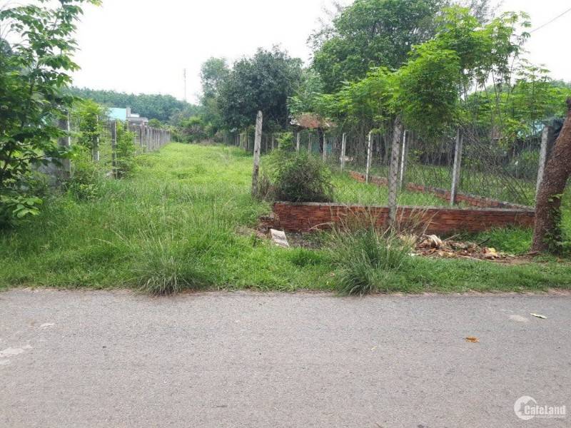Bán miếng đất 240m2 ở Trừ Văn Thố ,Bầu Bàng giá 475 triệu 
