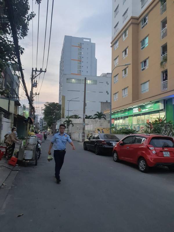 Bán nhà 5 tầng hẻm xe hơi tránh, Lũy Bán Bích, Hòa Thạnh, Tân Phú