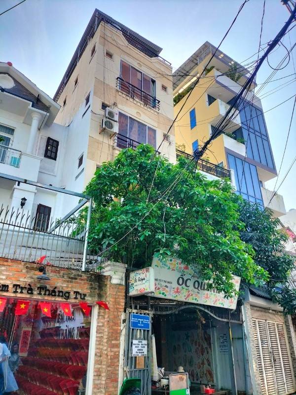 Bán nhà MT khu Phan Xích Long, Phú Nhuận - 6 lầu thu nhập trên 100tr