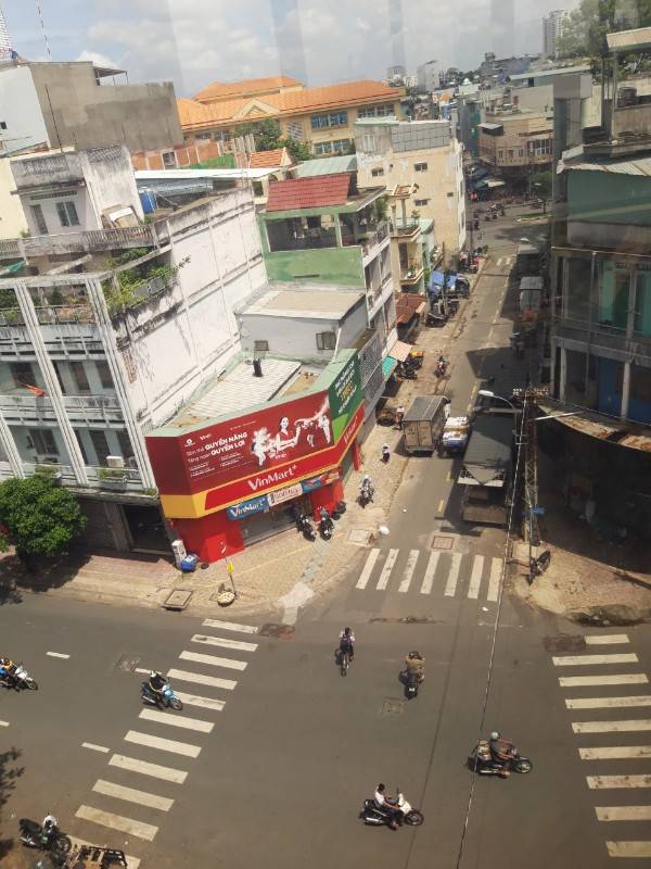 Nhà mặt tiền quận 10, đường Nguyễn Duy Dương P9, 4.3X20 5 tầng TM