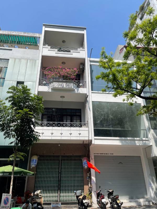 Cho thuê nhà hoặc 1 phần 153 Ký Con, P. Nguyễn Thái Bình, Quận 1