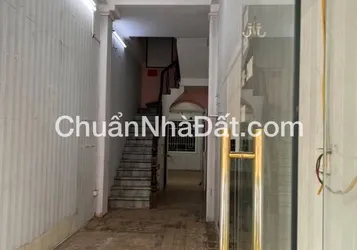 Cho thuê nhà mặt đường 135 Nguyễn Lương Bằng, diện tích 50 m2x 3 tầng