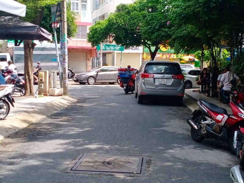 Bán nhà hẻm xe hơi đường Vườn Lài, phường Tân Thành, Tân Phú, chào 8.8