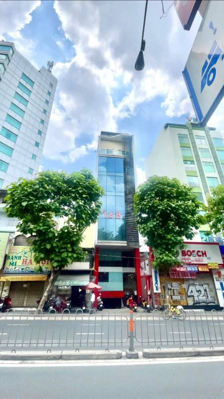 Tòa nhà 9 Tầng mặt tiền Nguyễn Thị Minh Khai, Quận 1. 6X13m, HĐT 110tr