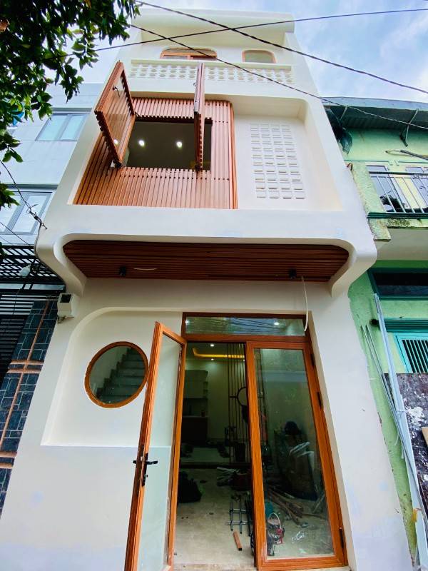 Nhà mới Japandi House 1 trệt 2 lầu 3PN 4WC hẻm 76 Lê Văn Phan