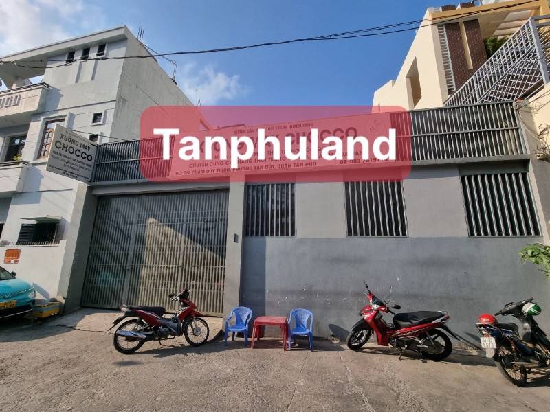 Bán nhà hẽm 7m gần chợ Tân Hương ( 12x21m) cấp 4, - Q Tân Phú