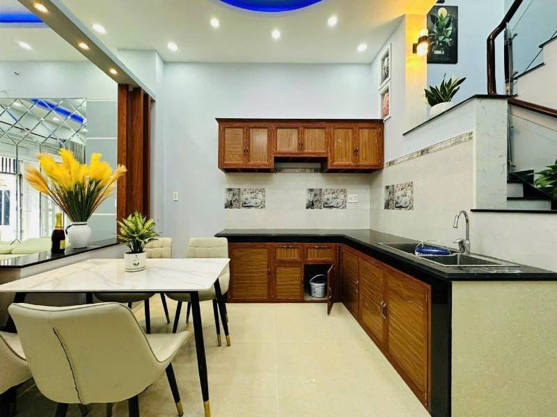 Hạ giá còn 2 tỷ 650 nhà Gò Dầu, Tân Phú 70m2. Sổ sẵn công chứng ngay