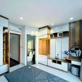 Giảm 300tr nhà Nguyễn Kiệm - Phú Nhuận. 60m2/giá 2tỷ358, khu vực kinh 