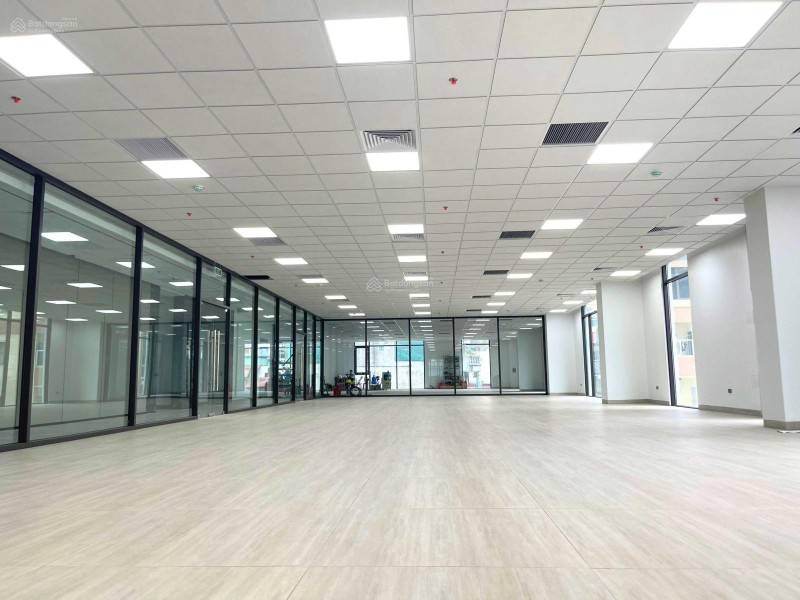 Tặng 30 TRIỆU Khi Thuê Văn Phòng 120m2 Giang Văn Minh, Kim Mã, Ba Đình