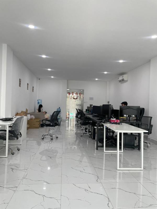 ⭐️Cho thuê văn phòng 100m2 full nội thất NB Trần Não