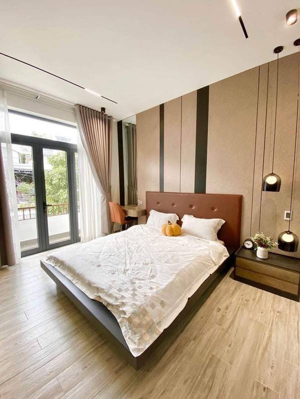 ***Bán nhà mặt tiền Năm Châu, phường 11 Tân Bình, (6,2*18), 120m2