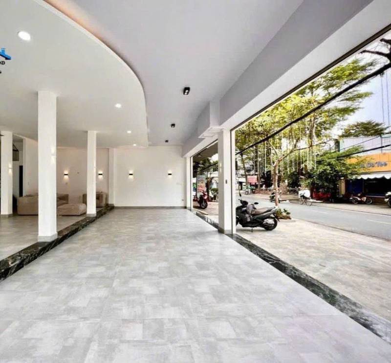  Nguyên Căn Góc DTSD 280m2 tại trục Phố Đi Bộ Phan Xích Long,Phú Nhuận