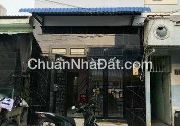 Cần Bán Gấp Nhà Mặt Tiền Đường Lớn, Quận Bình Tân