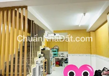 Bán nhà 3 tầng XVNT , giáp Q1 , P21, 32m2, 3.95tỷ bớt lộc 