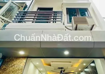 Nhà mới phố Vĩnh Tuy quận hai Bà Trưng DT 32m2 5 tầng giá nhỉnh 6 tỷ