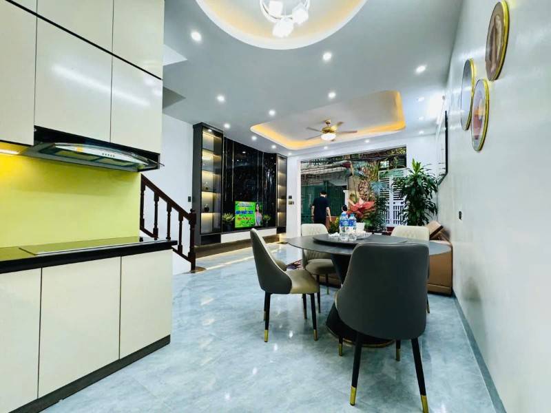 Siêu phẩm Yên Hòa - Cầu Giấy, 40m2 4 tầng 8,58 tỷ, ngõ thông, rộng, th