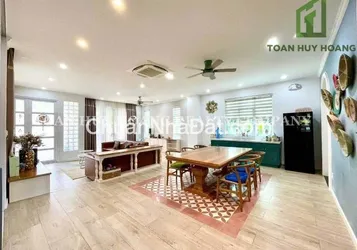 Cho thuê biệt thự Phúc Lộc Viên 4 phòng ngủ 288m2- Toàn Huy Hoàng