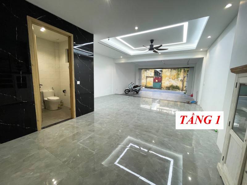 Cho Thuê Nhà 7 Tầng, Thang Máy , Gara 2 ô tô , Đường 2 ô tô tránh nhau