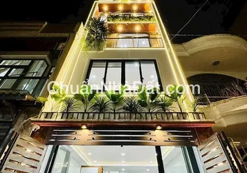 Siêu phẩm 53,8m2 giá 2 tỷ 350 triệu đường Trần Quang Diệu, p14, Quận 3