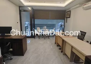 Cho thuê T Lửng Vũ Hũu DT:50m2_giá 6tr/th _ kinh doanh_2 ô tô tránh 