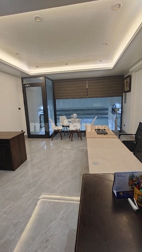 Cho thuê T Lửng Vũ Hũu DT:50m2_giá 6tr/th _ kinh doanh_2 ô tô tránh 