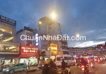 Cho thuê nguyên căn mặt phố Bạch Đằng, Phường 14 Q.Bình Thạnh