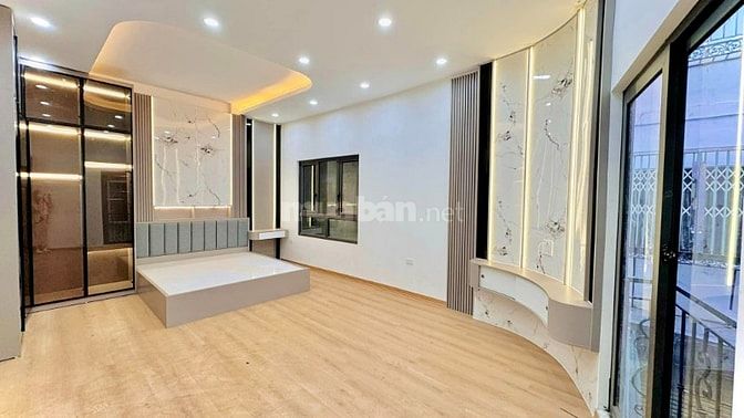 BÁN NHÀ LÔ GÓC 2 MẶT TIỀN GIÁ RẺ - 33M2 - MINH KHAI, HAI BÀ TRƯNG.