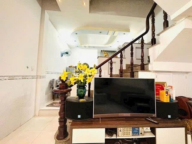 Nhà 42m2 Lê Đức Thọ, Gò Vấp. Sẵn sổ, đường vào 5m. Giá 2,1 tỷ